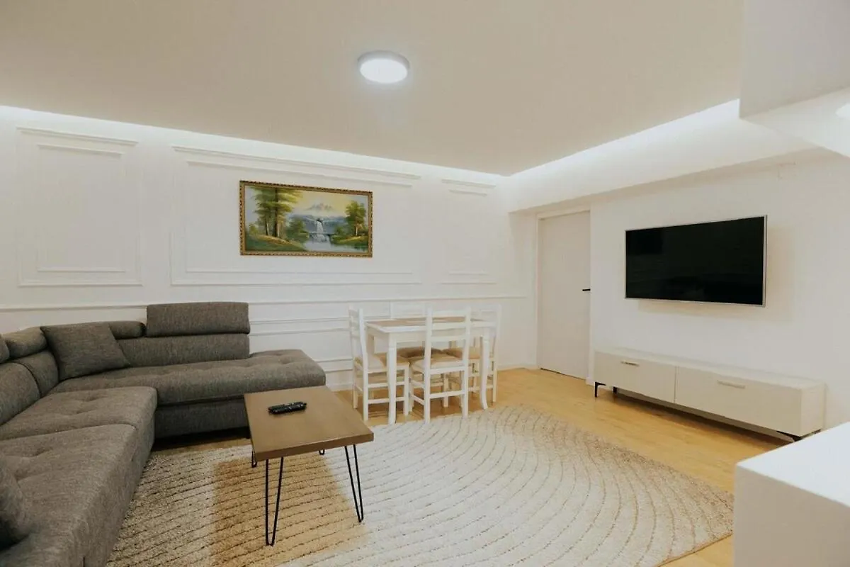 Apartment Lapi Guest House Korca