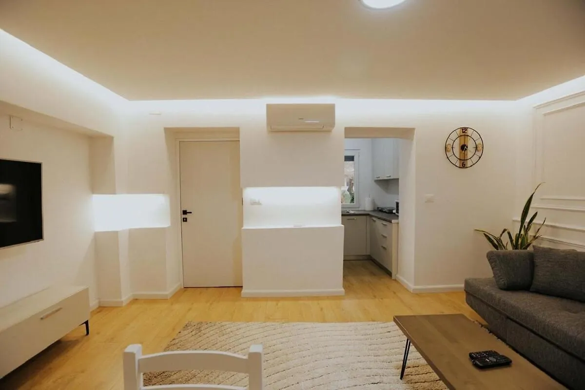Lapi Guest House Korca Apartment Korce