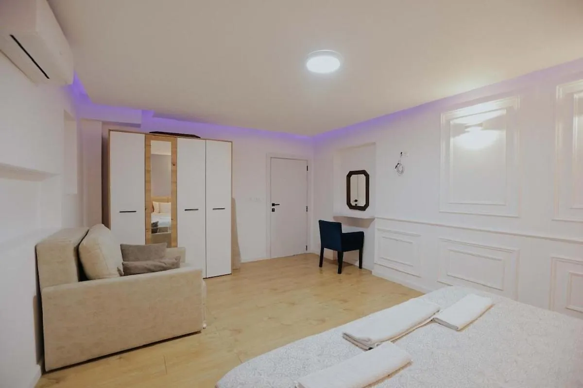 Lapi Guest House Korca Apartment Korce
