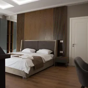 Appartamento Panda, Korce